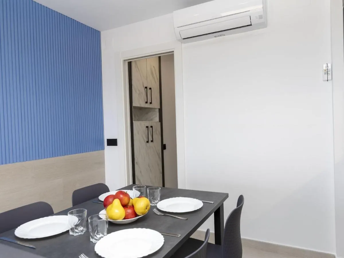 Apartment Caravela Beach By Interhome Lloret de Mar